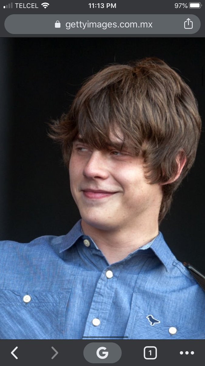 JakeBuggMexico's tweet photo. ¡Feliz Cumpleaños No.29 a @jakebugg! 
🥳🖤🎸⚡️
#jakebugg #jakebuggmexico https://t.co/86ovjDrhtd