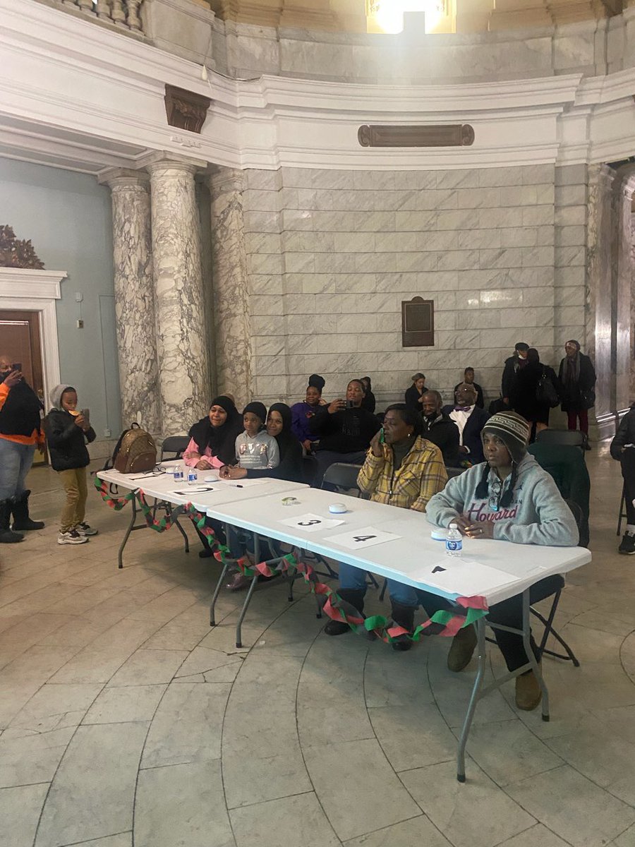 LamonicaMciver's tweet photo. Congratulations to The Southward Councilman Patrick Council who won the Black History Trivia Game Tonight {Central VS South}
We had a blast!
Next up jeopardy for Women’s History Month! Get Ready! Central VS South Pt. II
#ThisIsNewark #OneNewark #OneCity https://t.co/i3rmPzlT1U