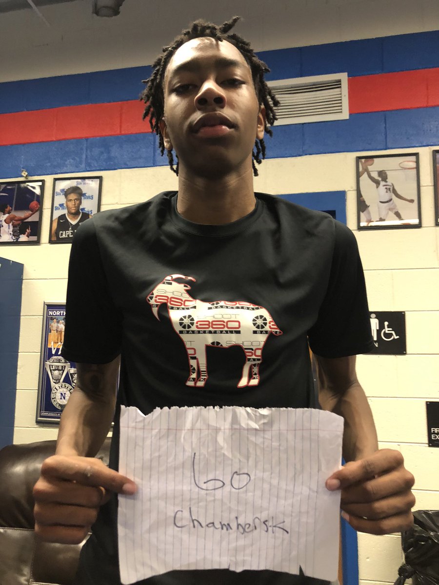 hometownJT's tweet photo. North Meck beats Chambers 105-92 to advance to the Final 4. 
Isaiah Evans scored 62 points in a truly iconic performance. He is just the 2nd player in the history of Charlotte’s basketball-rich Mecklenburg county to score 60. He is an NBA talent.
@northmeckbball @IsaiahEvans26 https://t.co/eBlqQD2dGt