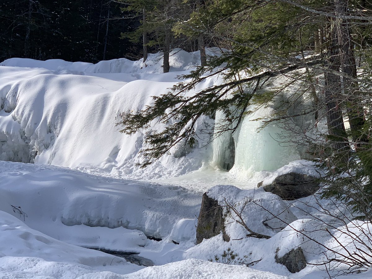 findinggg's tweet photo. @Giselleinmotion @LiveaMemory @obligatraveler @gfreetraveler @intheolivegrov1 #Top4Theme
Top4Frozen
Hard to believe I could not find ice cream pictures.
1) Salem, MA ice sculpture
2) Iceland
3) New Hampshire
4) Connecticut https://t.co/Ty3knyZGdA