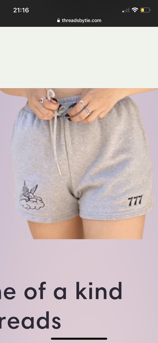 trjlo_'s tweet photo. @threadsbytie i still want these shortsss 🥺 https://t.co/Tj5KocvAAy
