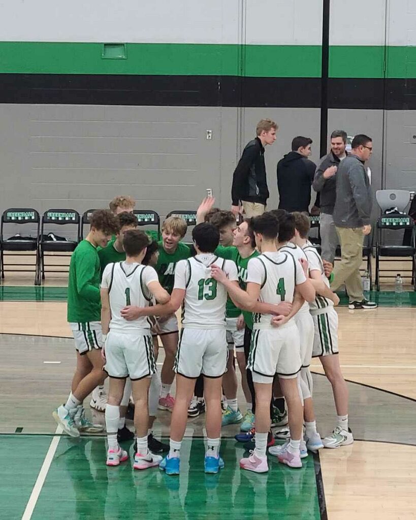 Final: #Panthers 78 Delavan 51 #wisbb 

Sinks 15 pts 3 assists
Fristch 12 pts 8 reb
Mattes 12 pts 4 reb
Kramp 11 pts 4 assists 
Isaj 9 pts 5 reb 5 assists 
Kazmierczak 8 pts 
Harper 7 rebounds 

<a href="/WisBBYearbook/">Mark Miller</a> <a href="/ny2lasports/">NY2LA SPORTS</a> <a href="/PrepHoops_WI/">Prep Hoops Wisconsin</a> <a href="/Ny2laWisconsin/">NY2LA WISCONSIN</a>