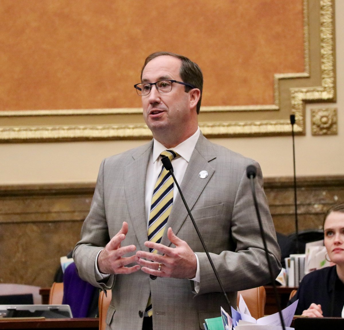 utahhousereps's tweet photo. SB 240 passes the House! This bill will help first-time homebuyers realize their dream of owning a home. #UtahWayTogether #utpol #utleg https://t.co/Ermgkh03l9