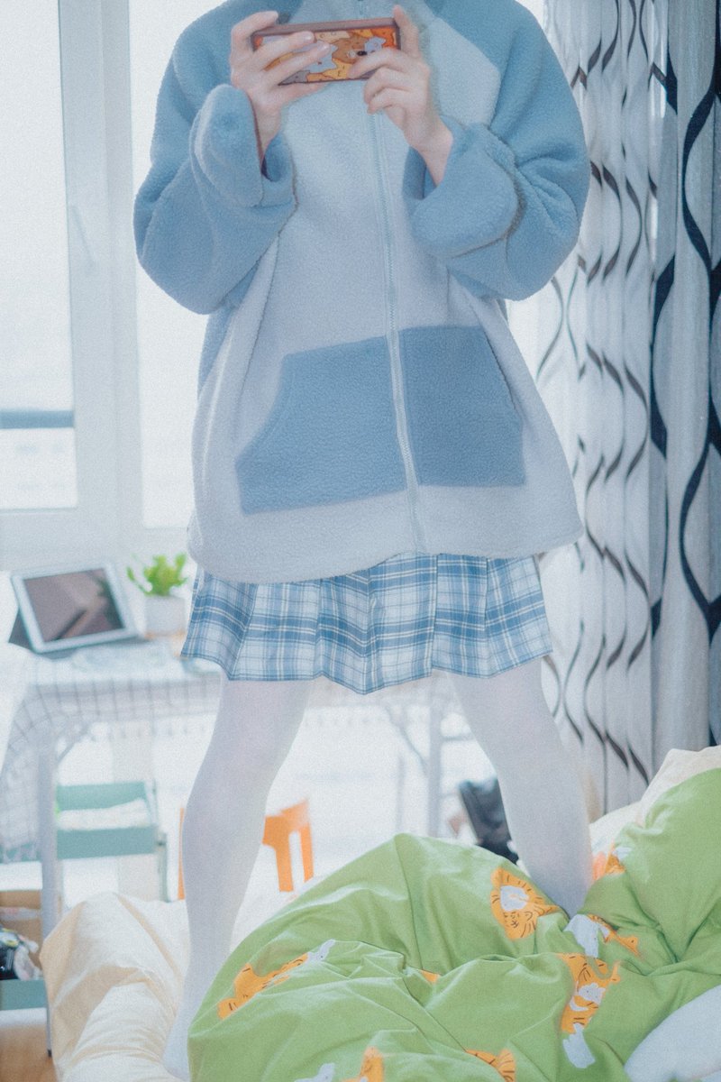 LemonTeabox's tweet photo. 匆匆忙忙地來到了三月
#abdl #diaper
#尿布女孩 #幼児退行 #おむつ女子 
#おむつ #jk制服 https://t.co/a1Vfrr9bQm