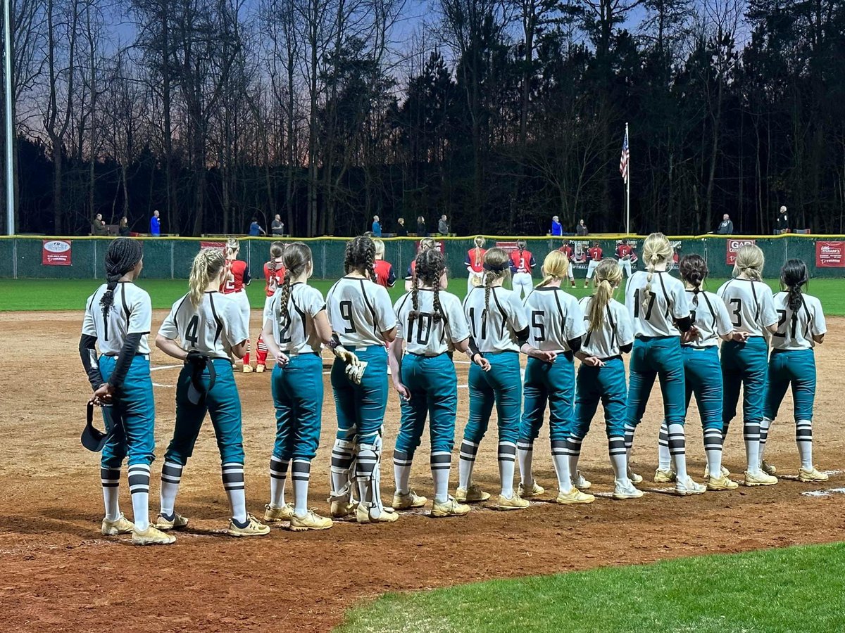 Tough loss on the road tonight at Forbush 2-1. Back at it tomorrow night @ Oak Grove 7:00
#FAMILY #WeNotMe