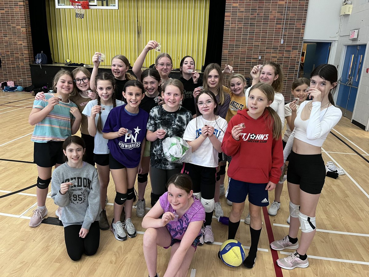 AdonnaHickey's tweet photo. The girls #volleyballteam were pretty excited to get their pin today for #tripleball @Hazelwood_Elem @schoolsportsnl #ParticipationNation #PinWinners 🏐 ♥️ https://t.co/46TGWjDrUg