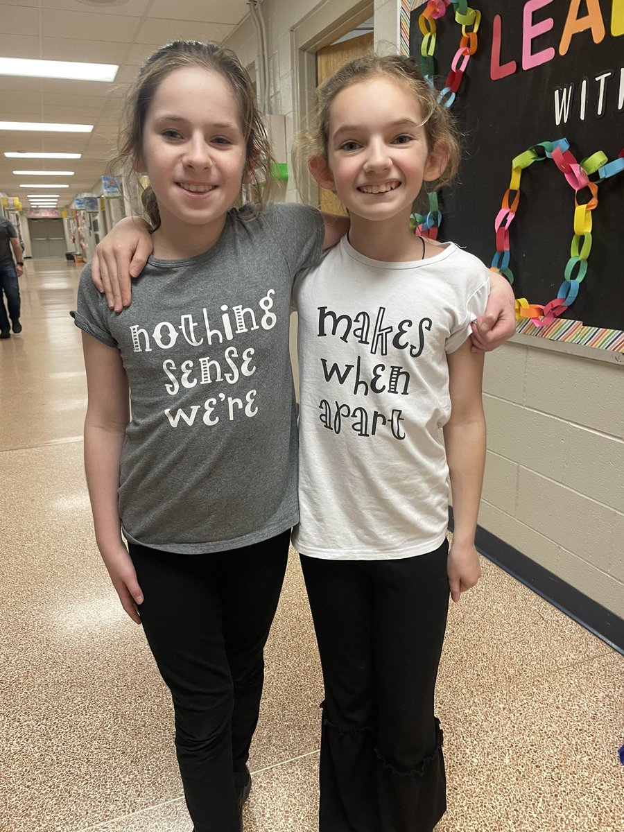 Read My Shirt Day to help celebrate #RAAweek <a href="/CombsCatchUp/">Combs Catch Up</a> @LeadwithReading