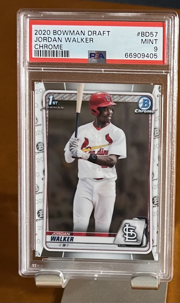 Next up for give aways: 
Top #Cardinals prospect Jordan Walker
FREE card! 1st Bowman PSA 9
Giveaway sponsored by @FinleteMe 
Rules:
Must be following me and &amp; @FinleteMe Retweet or comment favorite ⚾️ gif.
Winner will be chosen at random Wednesday at 8 pm Pacific Time.