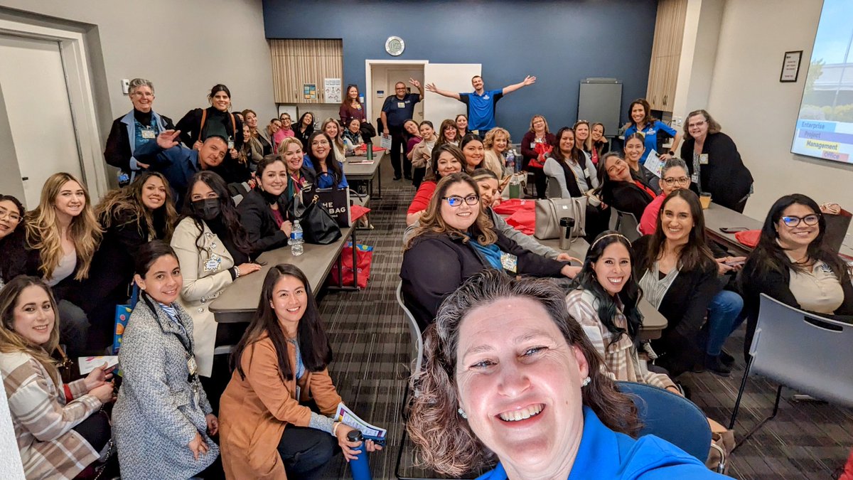 alphageeks's tweet image. Appreciative of the opportunity to present our Get Started with Project Management: “Starter Kit Session" at the CASBO Imperial County Roadshow with @HerreraPeyri and @acbaldwin. 
#projectmanagement #sdcoe #casbo #k12projectmanagement
#icoe
