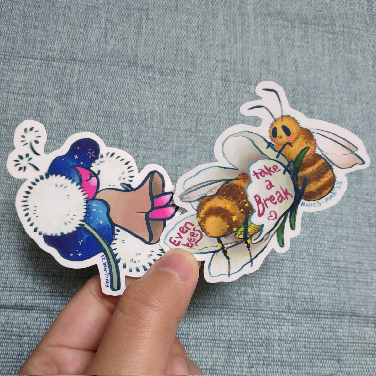 ArcRincs's tweet photo. #Patreon stickers are heeereree.
Another design I'm really happy with!! I might start selling some #stickers on my KoFi xD 

#RincsArt #StickerArt #starbabies #bees https://t.co/qAlPSKClZN