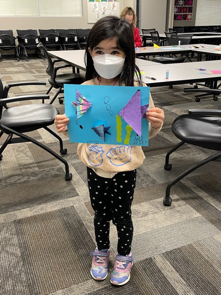 HarvestGroveVA's tweet image. Origami workshop at Harvest Grove #weareBUSD #homeschooling #independentstudy #harvestgrovevirtualacademy