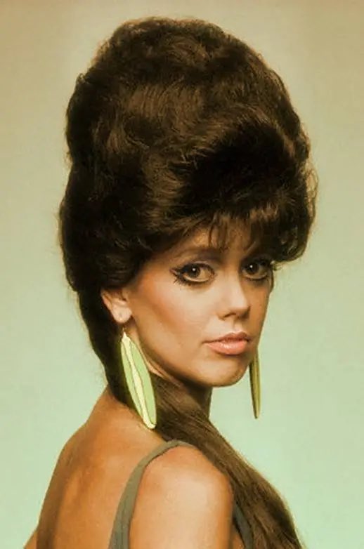 Happy Birthday to Cindy Wilson B-52s 