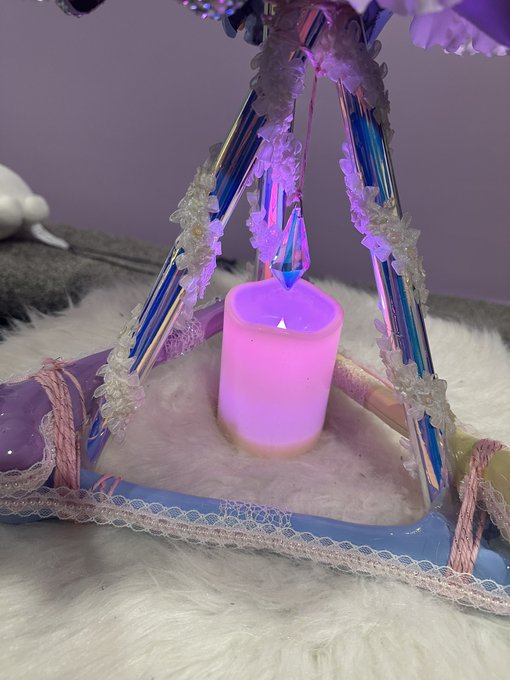 The past few days I&rsquo;ve been in my crafting heaven making a pastel goth version of the @DeadByBHVR totem<a href="/tag/intotherainbow"class="tags"><span>#intotherainbow</span></a>