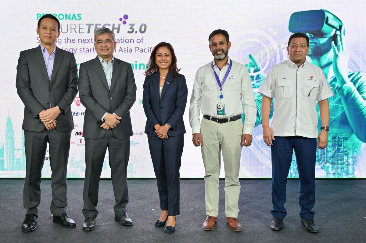 PETRONAS FutureTech 3.0, an accelerator programme to nurture technology startups, is now open to applicants in the Asia Pacific region, the first time the programme is expanding beyond Malaysian shores. Read more at: bit.ly/41roWEu
