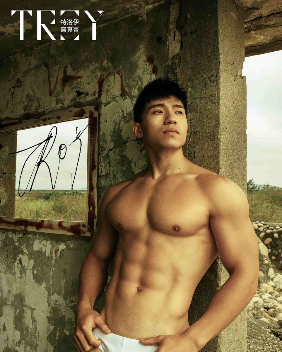 jaja_pad's tweet photo. 雖然修圖有點多 不過他還是很可愛 Too much make up and PS, he’s still a cutie isn’t he. Troy
#taiwanmodel #taiwanguy #taiwanese #sexyasian #muscularasian #asianguy #photoalbum #asianmuscles #muscularmen #台灣人 #肌肉体育生 #肌肉腹肌 https://t.co/dFK7dQndqo