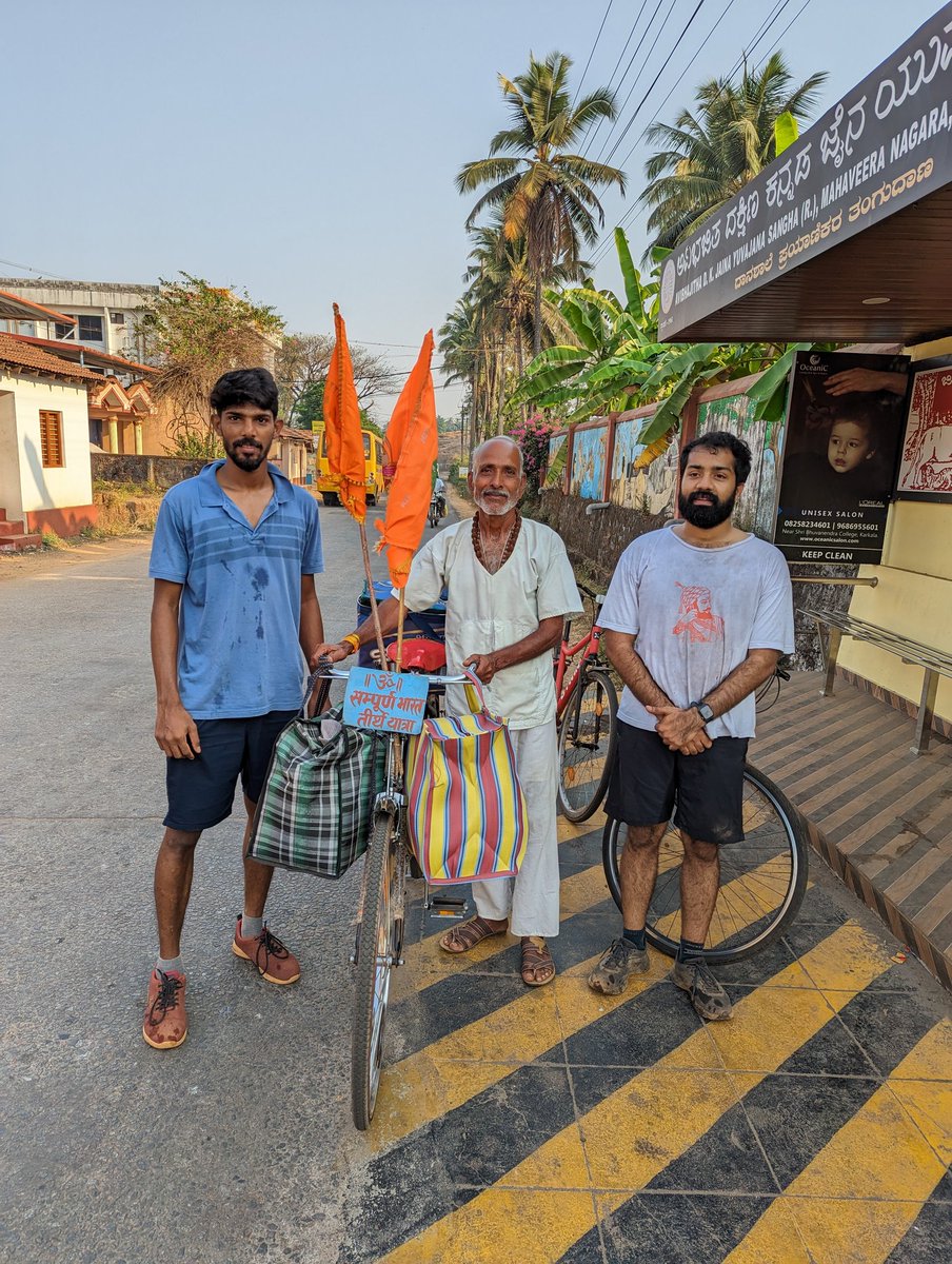 71 year old Sri Ashok Sharma ji from Gwalior, M.P is on an All India Pilgrimage on his bicycle. 

It was a privilege to meet him in Karkala when he was on his way to Dharmasthala. He is an inspiration to all of us.

#BicycleDiaries #India #Motivation