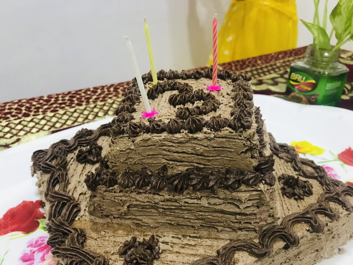 ShamreenSuhail's tweet photo. Happy birthday to me. 19.02.2023
Third birthday https://t.co/f8qOFsVEqb