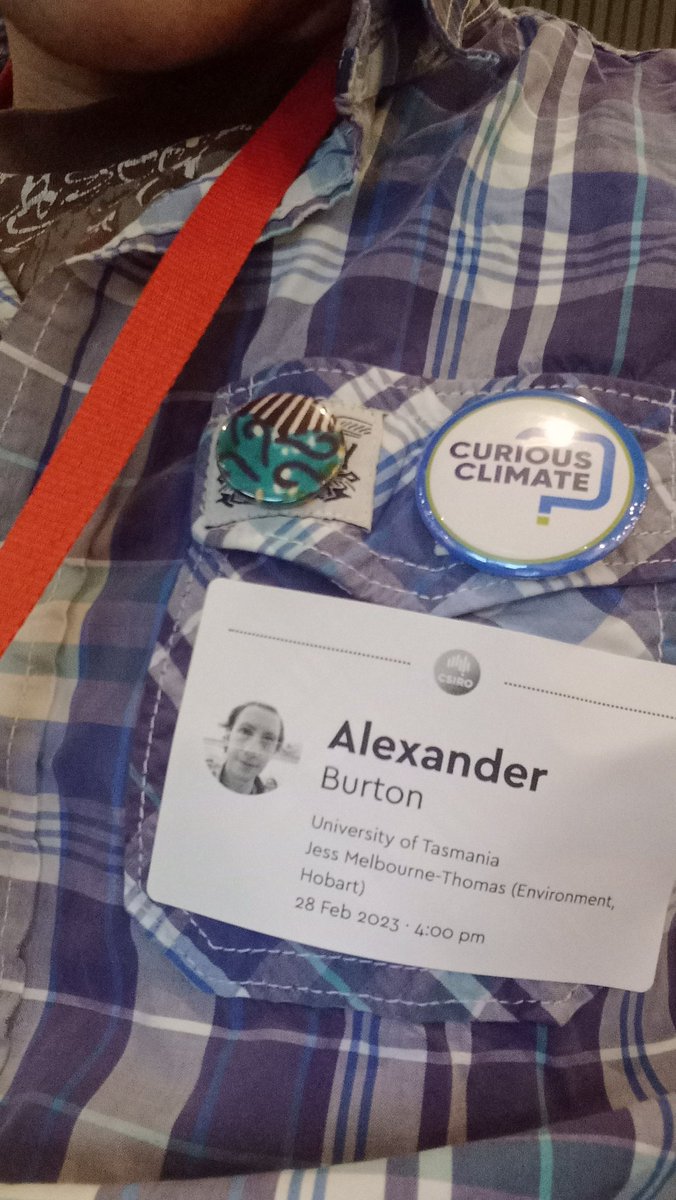 AlexBurtonline's tweet photo. Yesterday I visited @CSIRO in Hobart for the #CuriousClimate Showcase! Got a badge and sticker, and listened to impressive folks! 😁 More badges and stickers in climate education, please. https://t.co/wrrhXrbKjn
