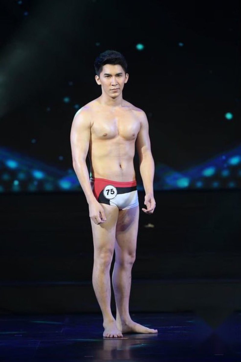 devilishness86's tweet photo. บอกเลยนะ  คนนี้ใหญ่ยาวมากก จริงๆนะ
ใครอยากดูรีทวิตไว้ได้เลย^^ https://t.co/vYm1xXx1c9