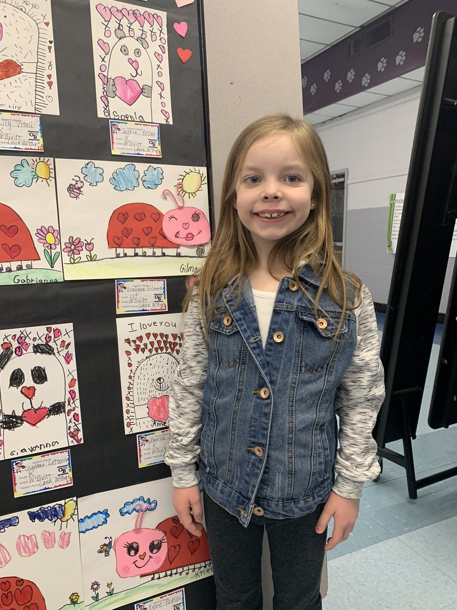 What a great night showing off McDivitts talented artists! Loved seeing all those big smiles and adorable pieces of art! 👏❤️⭐️🎨🖍️ <a href="/McDivittSchool/">Laurie Coletti</a> @OBTPSArtsfestival @OBSupCittadino