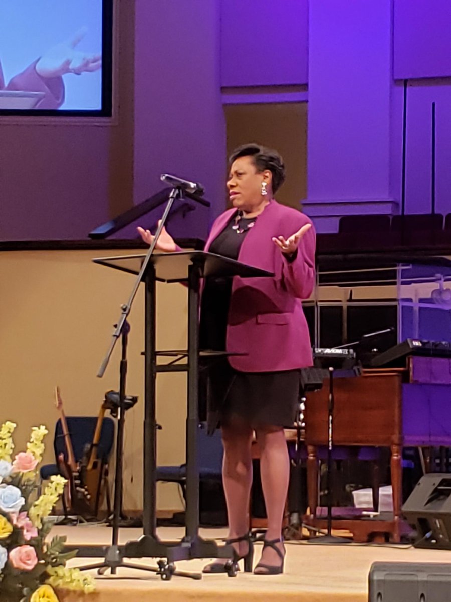 Tonight, three of our student organizers showed up in Albany with @GAEvoices, <a href="/splcenter/">Southern Poverty Law Center</a>, and <a href="/NEAToday/">NEA</a> to meet even more Georgians who share our commitment to advocate for honest and inclusive education and fight against classroom censorship.