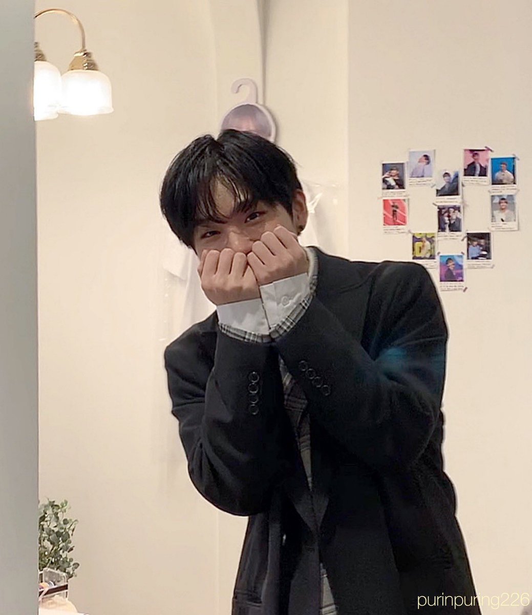purinpuring226's tweet photo. #승훈 #CIX
2020                                   2023 https://t.co/TdYImcrKkr
