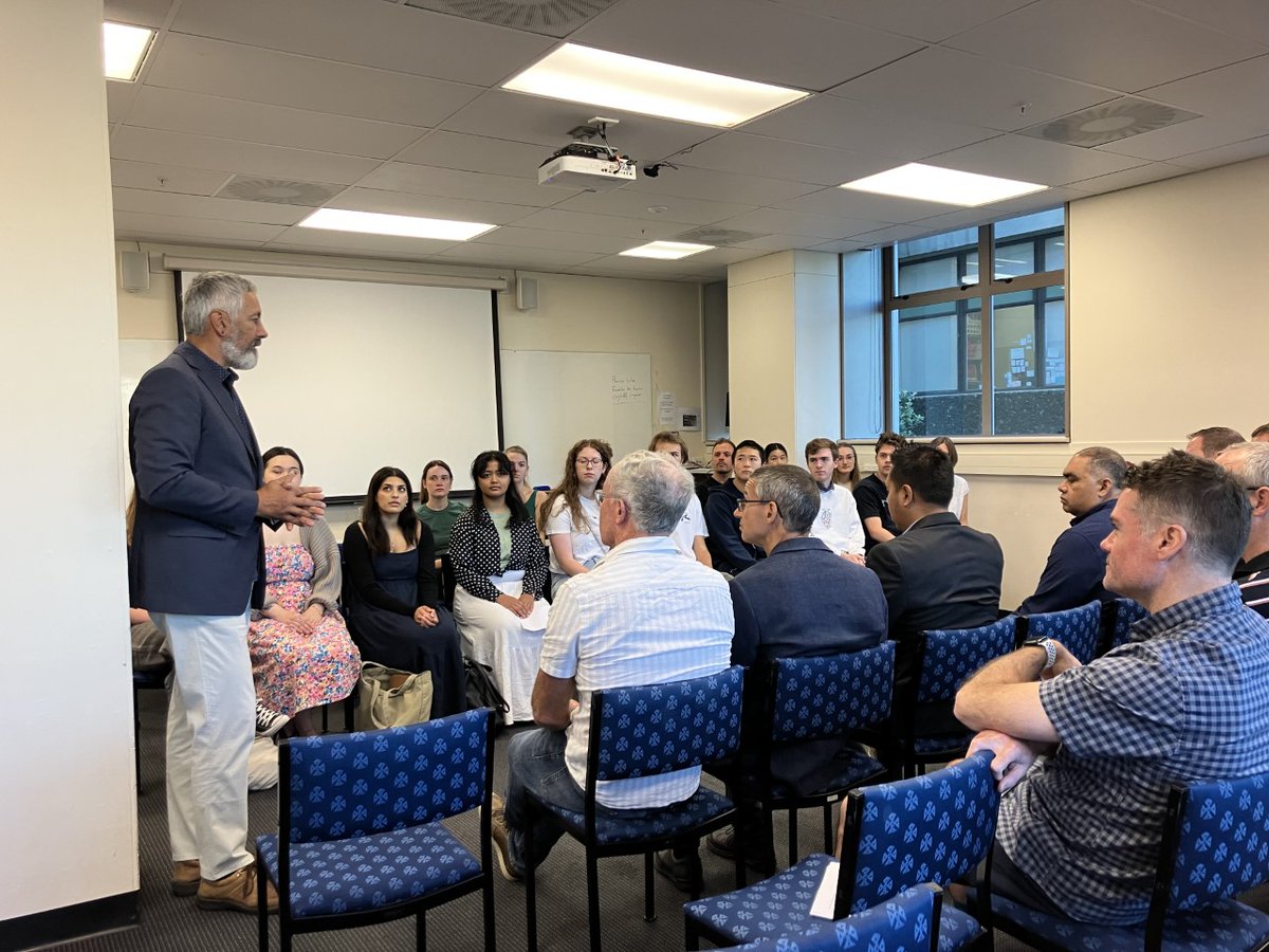 microtago's tweet photo. Our department would like to warmly welcome our new 400 level students for 2023. We held our annual Mihi Whakatau on Monday and had a great turn out from staff and students. Good luck to all our new students, we look forward to seeing you develop in your academic career! https://t.co/hj3xgnRhfq