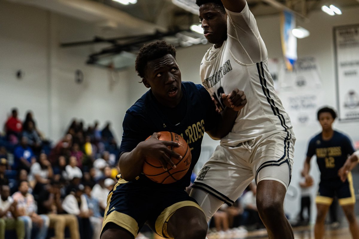 HolyCrossTiger's tweet image. Holy Cross Closes Playoffs with Battle at Huntington. 

The Tigers fell 85-70 Tuesday night in Shreveport. Coach Kirkwood and HC finished with 20+ wins this season. Your Holy Cross family is proud of you! 🐅
#WeAreHC