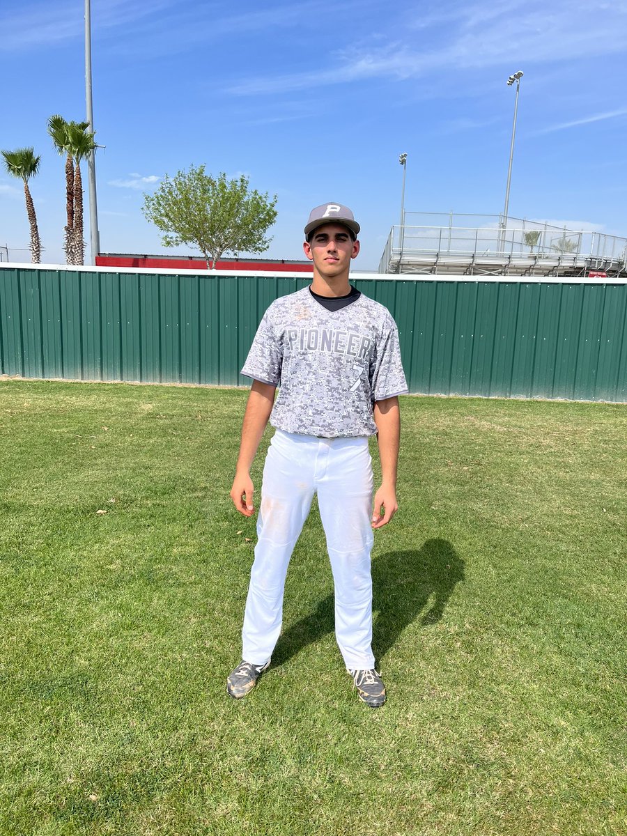 PioneerBsbl1's tweet photo. Pioneer 11 - 2 Valley View

Players of the Game

Offense: 
Santi Ortiz - 2/3, 2 RBI, 2B, BB
Dannel Marrero - 2/4, 3 RBI, 3B

Defense:
Rene Vela - 6 IP, 6 K, 2ER, BB https://t.co/53T7Nol5t8