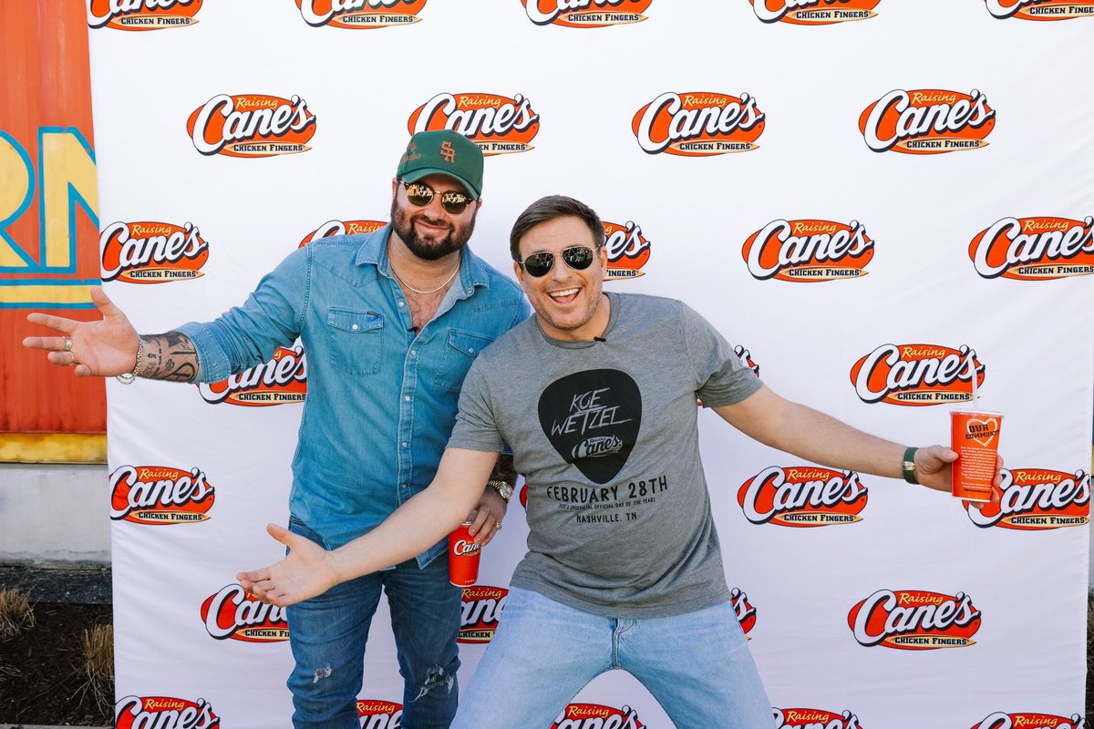 KoeWetzel's tweet photo. Shook things up this 28th of February and got me some @RaisingCanes Chicken Fingers 😋… Chicken so good it inspired a lyric change. Thanks for having me @ToddGraves! https://t.co/L8XPbqI2WN