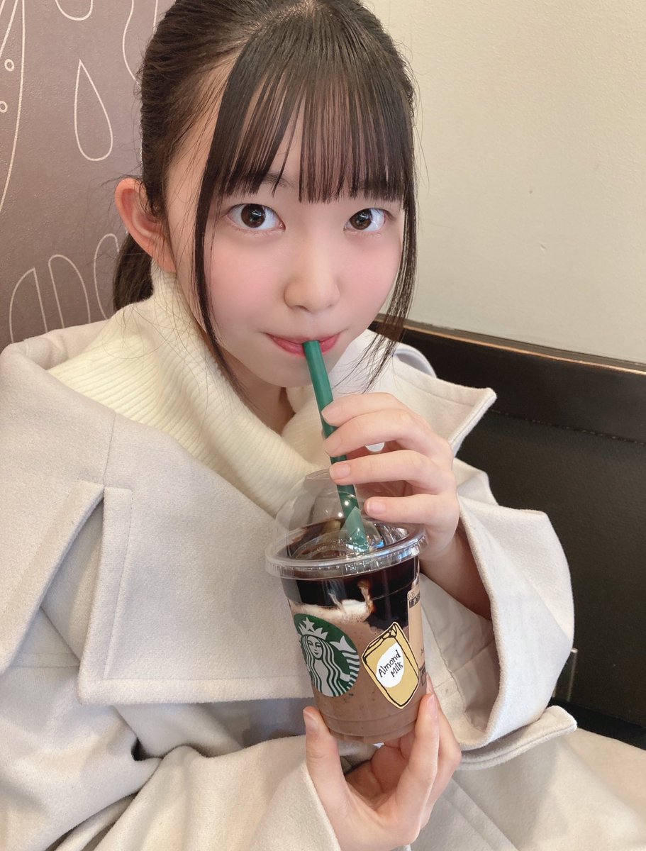 loverbwcutegirl's tweet photo. あいりさんです

Her name isあいり

She is active in an pop idle called あおぞらをキミに in Japan.

她叫あいり

她活跃于日本名为あおぞらをキミに的流行音乐组

#あおぞらをキミに @aokimi__airi
＃モデル　＃かわいい　＃グラビア https://t.co/fc1XiuTf6l