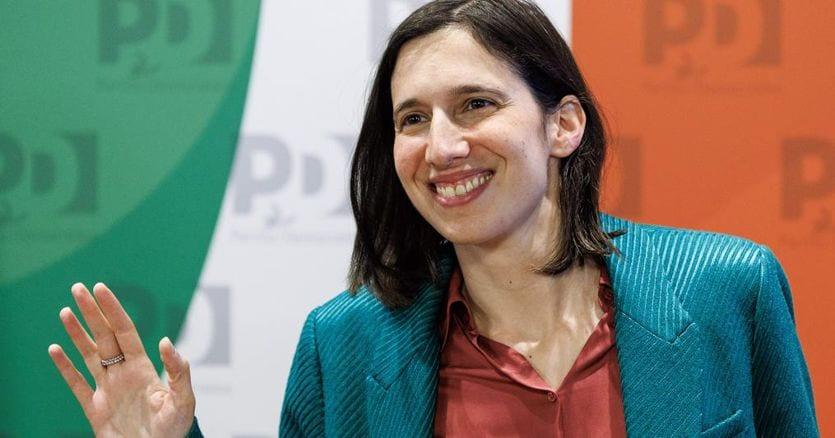 sole24ore's tweet photo. 🔸 #Pd, da #Furfaro a #DeBiase e #Braga: ecco il cerchio magico di #EllySchlein  https://t.co/3lpnuWTSYO https://t.co/FTbyg70onS