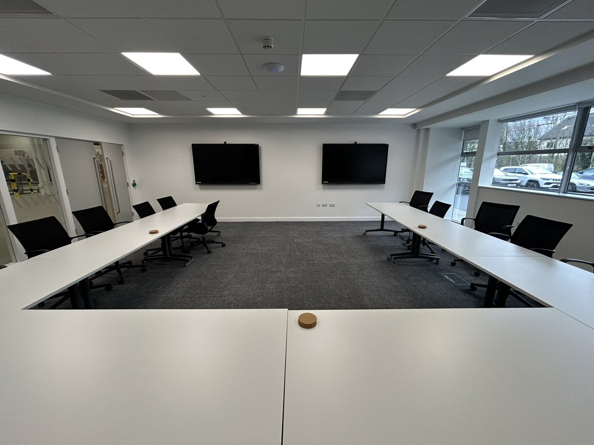 AviplusIrl's tweet image. Looking to upgrade your classroom, lecture room,  auditorium? Contact us today, we’re a one stop shop for all your AV / Video conferencing needs. Design, supply, installation!Aviplus.ie 
#lectureroom #auditorium #Audiovisual #videoconferencing #boardroom #meetingroom