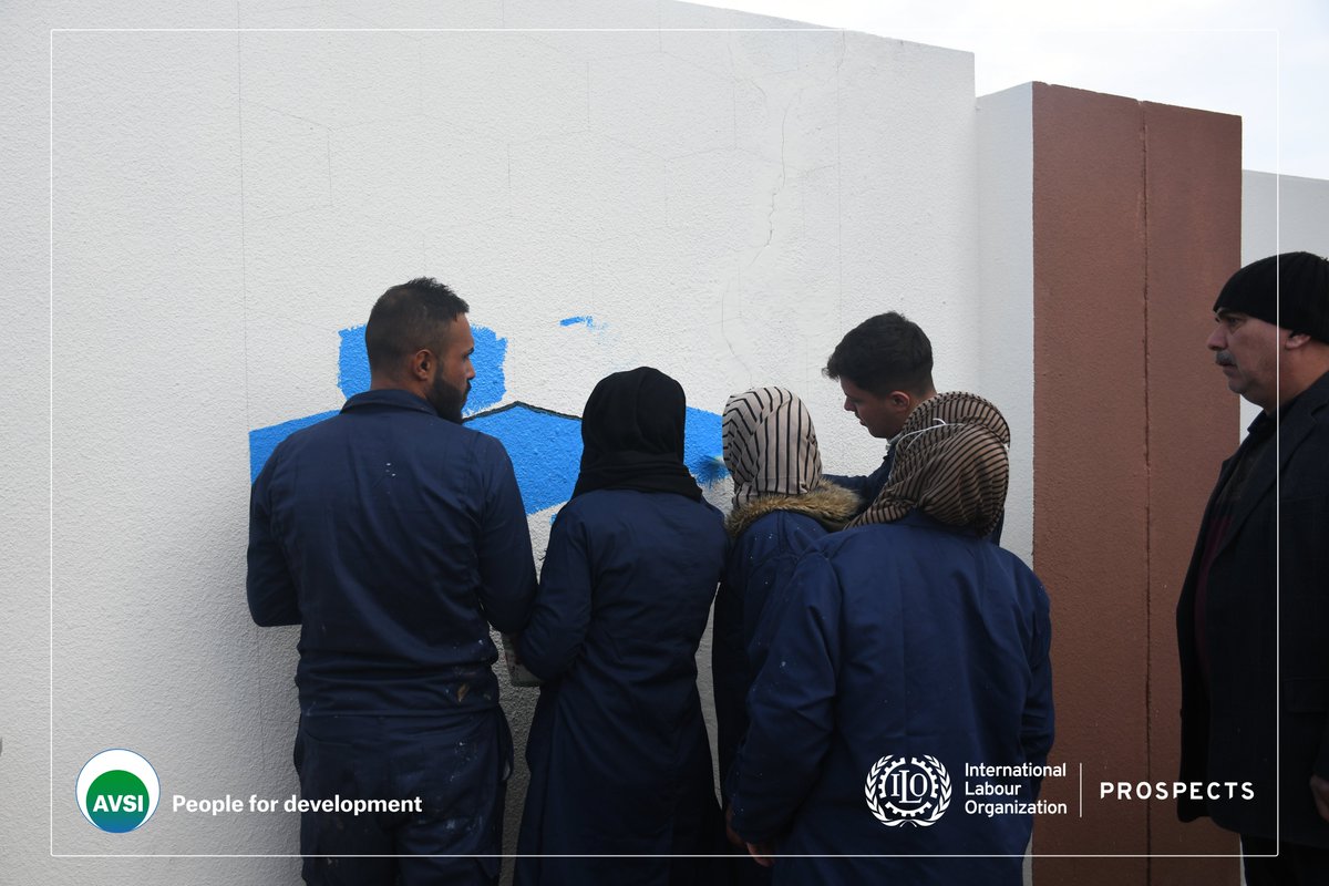 AVSI_MENA's tweet photo. Vocational training programme in building painting for 100 young returnees, host community members and forcibly displaced persons in #Iraq, implemented with @IloProspects  and @NLinIQ support.
@FondazioneAVSI https://t.co/ac6e6rBUNP