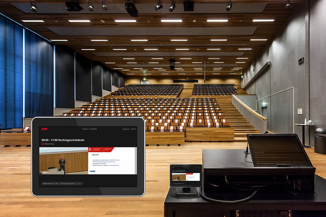sparrowcasting's tweet photo. In samenwerking met @univgroningen heeft Spark  een real-time video dashboard ontwikkeld waardoor docenten in collegezalen er zeker van zijn dat colleges online gevolgd kunnen worden. Een innovatieve wijze voor inzet van Narrowcasting ter ondersteuning van hybride onderwijs. https://t.co/qcqjlKbdZx