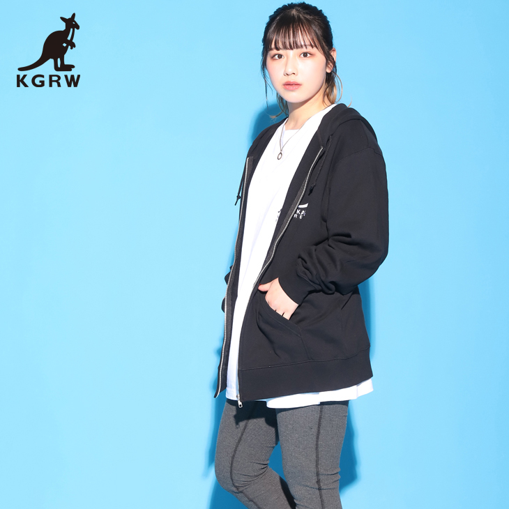 渡邉美穂さんとのコラボアイテムが大好評予約受付中😼❣️ こちらは