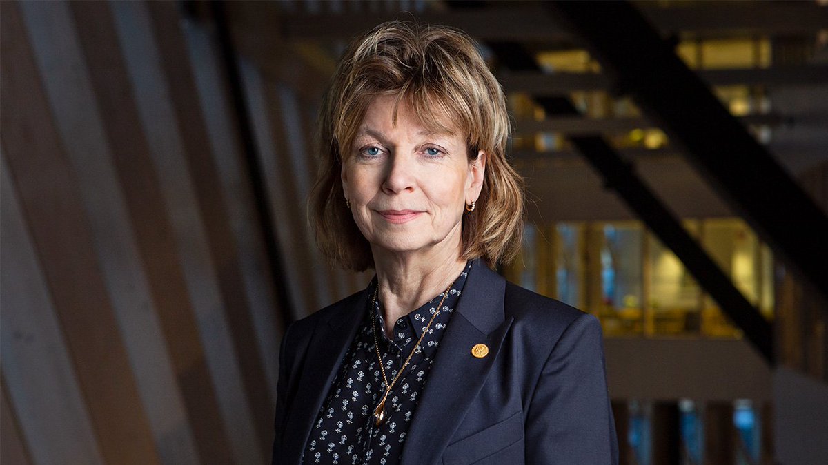 👋Meet the new president of Karolinska Institutet, Annika Östman Wernerson, a professor of kidney and transplant science who has a passion for pedagogy research. 

➡️news.ki.se/kis-new-presid…