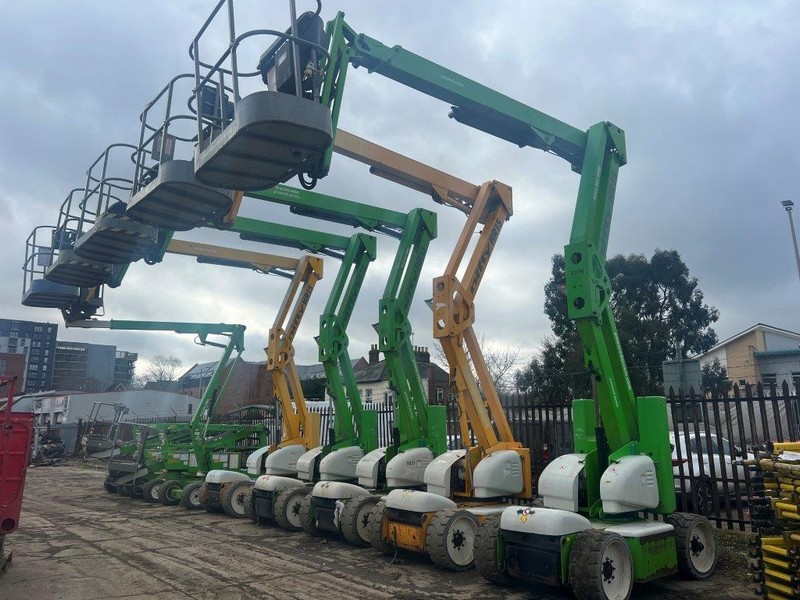 Contractors Plant &amp; Access Machines
👉 zurl.co/34fC 
📆 8th March 2023 | 12.00 PM - 9th March 2023
📍  Location: Reading, UK
Auctioneer: <a href="/tsauction/">Thimbleby & Shorland</a> 
#onlineauction #auctionnews #constructionauction #manufacturingauctio