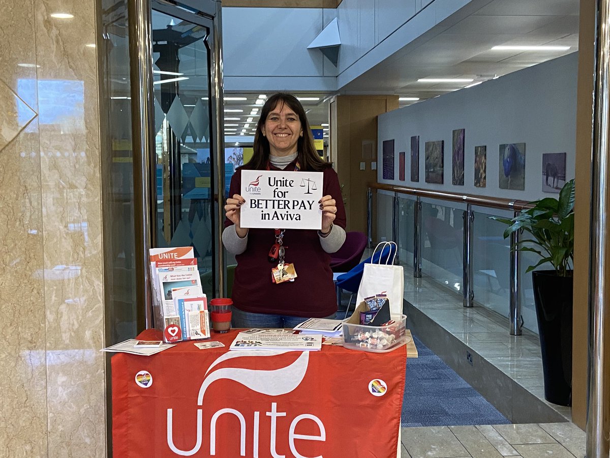 Had some great conversations in York this morning as part of our #BetterPay campaign. We’ll be doing a trolley run later this morning, so hand back any comment cards to the reps when you see them.