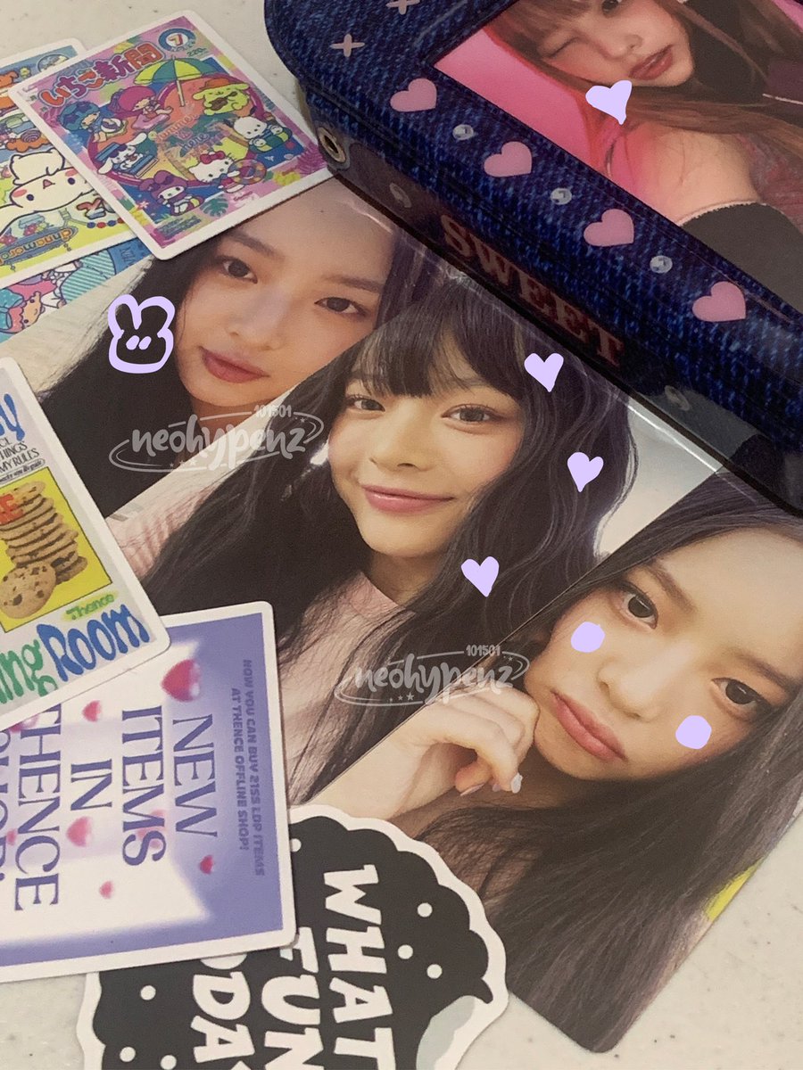 NEOHYPENZ's tweet photo. #1015thanks @pinkybella111 

after quite a wait, i finally got my Hanni pocas <3 tysm for the contant updates when it go stuck sa JNT hub &amp; for the freebies! >< 

#bybella111 https://t.co/Jx9GLKoL82