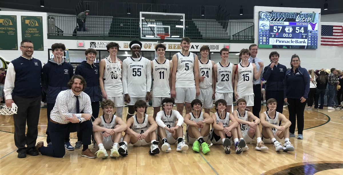 OmhaCncrdiabBb's tweet photo. C1-5 District Champs !! 🏀 🥇 https://t.co/THmRJiBowj