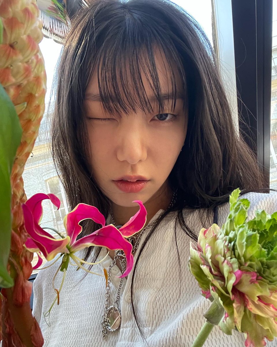 ylloh_120's tweet photo. 230301 인스타그램
💓
#이호정 #LeeHoJung #holly608 https://t.co/rmoNlt2eqz