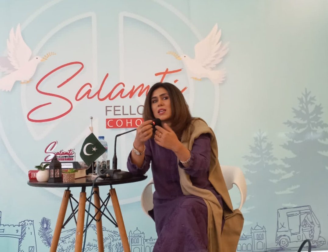 ShaoorF's tweet photo. Analyzing the Impacts of Extremist Narrative on Social Fabric of Khyber Pakhtunkhwa: a Journalistic Perspective with Ms. Tanzila Mazhar- Journalist/Anchor/Writer.
#ActiveKP
#Salamti
#SalamtiFellowship
@TweetsSAH
@Mafkoora2020
@upeshpakistan
@TenzilaMazhar https://t.co/7N2cXq4fhH