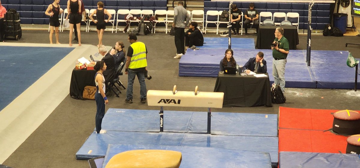 Great weekend out in Houston for the <a href="/KHSGymnastics/">Humble ISD Gymnastics</a> Kingwood Klassic. 

Girls Team - 3rd Place
Boys Team  - 5th Place 

#GoTroop
#TrooperNation 

<a href="/EastwoodSports/">Eastwood Performance & Athletics Network</a> | <a href="/YISDAthletics1/">YISD Athletics</a> 
<a href="/Fchavezeptimes/">Felix Chavez</a> | @Btorres_EHS