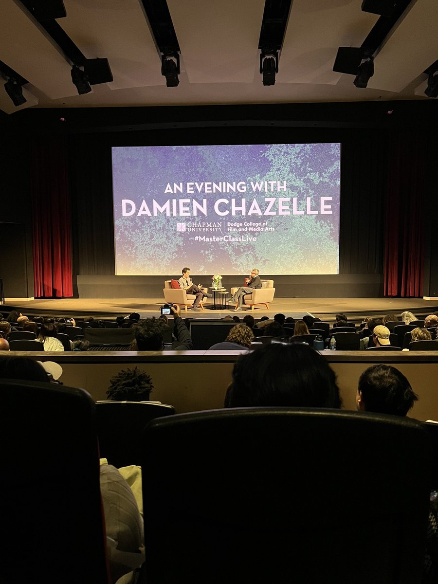 I have a story due tomorrow but I’m out here making the most of my film school tuition instead of editing #masterclasslive #305tweets #damienchazelle #oops 🏋️