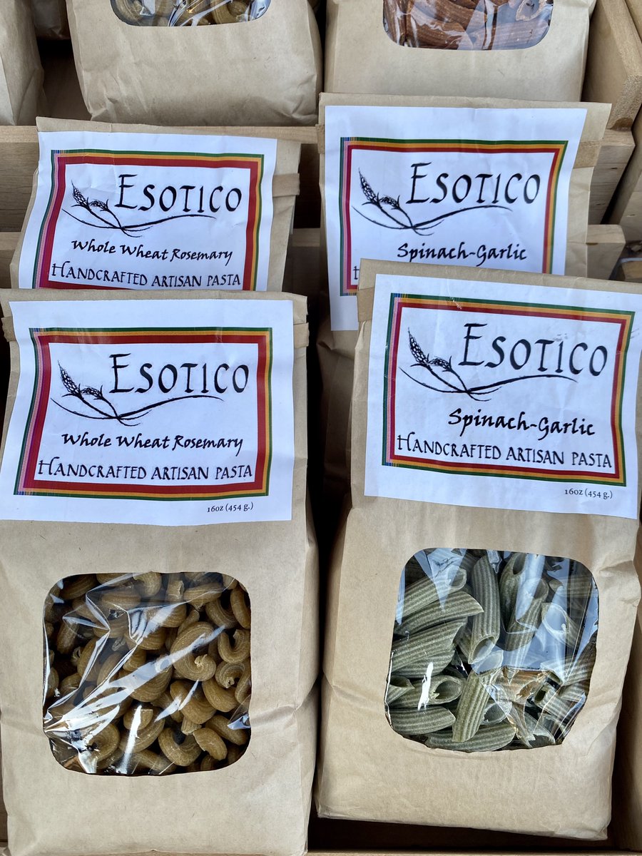 🍝 Esotico Pasta makes creative handmade pasta inspired by local Pacific Northwest ingredients. Flavor varieties include Lemon Pepper, Smoked Portobello,  and Black Bean Chipotle. Check out their booth at our Farmers' Market!