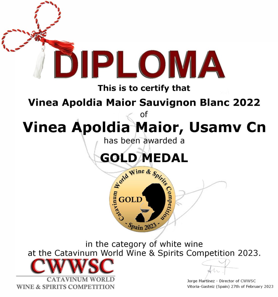 O primăvară frumoasă să aveți și plină de bucurie, iar alături de tradiționalul fir alb-roșu ne bucurăm să vă prezentăm medalia de aur obținută de vinul Sauvignon Blanc 2022, la Catavinum World Wine & Spirits Competition 2023, la Vitoria-Gasteiz ! Felicitări! 🙂💐🍇🥂🥇💙💚
