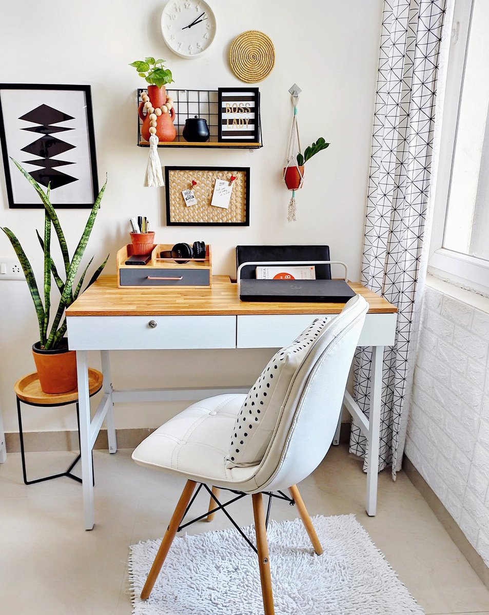 For all the procrastinators, this setup by @myhomevibes is the stylish motivation you need to get work done! 

Featured here is our Terry Study Table 

#ULStory #homedecor #interiordesign #studysetup #studytable #functionalspaces