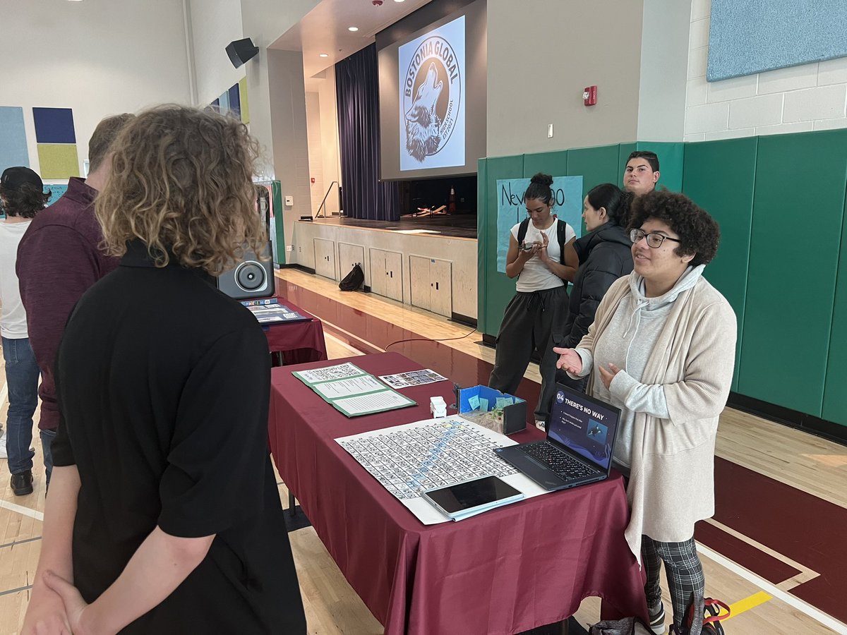 BostoniaGlobal's tweet photo. First day of EXHIBITIONS for HS Lobos. Ss showcasing evidence of their learning via competencies. ๐บ๐ฉ๐ปโ๐๐ป๐@cajonvalleyusd
@travislee_cvusd
@juliacruzf
@cvworldofwork
#youbelongcv
#alwaysalobo #lobonation
#lobosinvestigate https://t.co/tTVlfxqieC