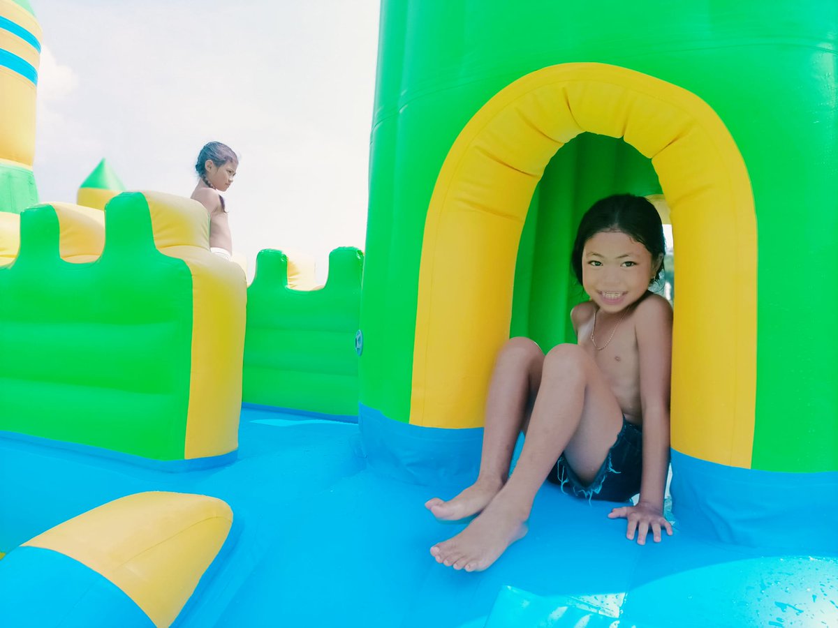 Bouncia8's tweet image. The Bouncia Fun City is appropriate for family time. Summer is a great time to take your children to water parks, play in fun city, and have fun！
Does your water park need one?

bouncia.com.cn/kids-inflatabl…
#inflatablewaterpark #kidscastle #inflatablecastle